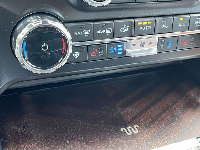 New 2026 Star White Metallic Tri-Coat Ford King Ranch image 17