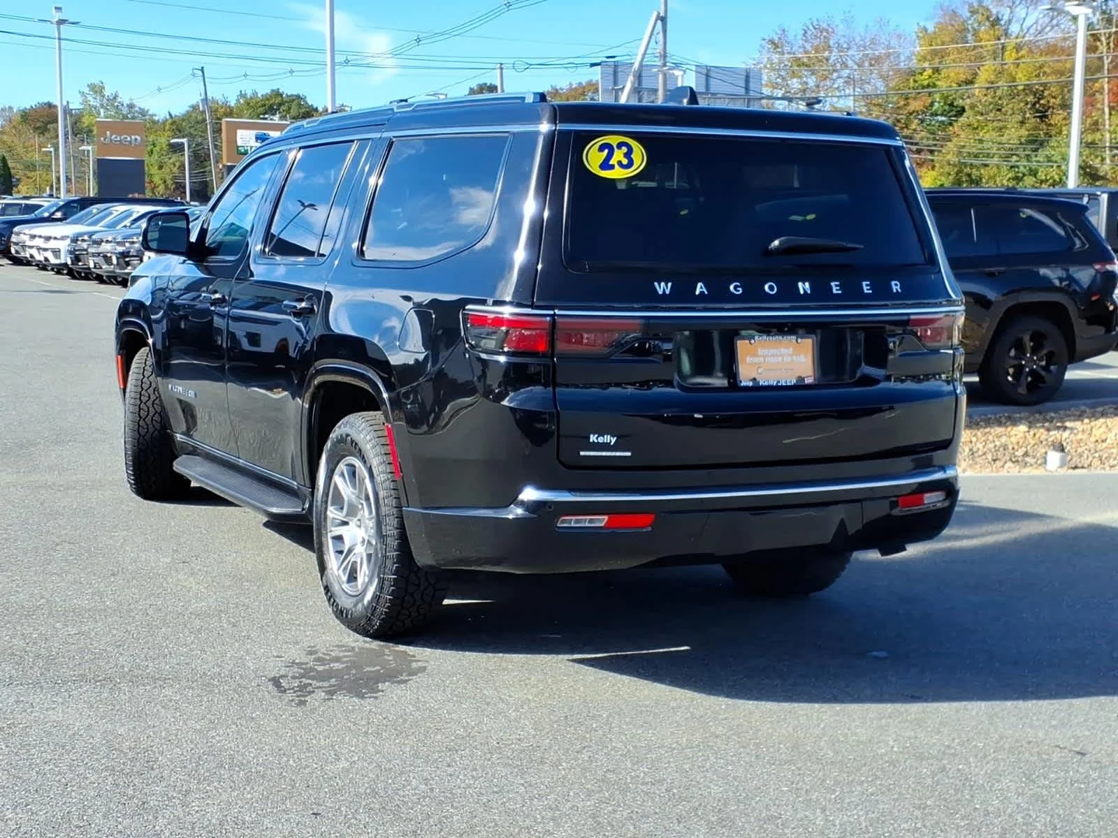 Certified Used 2023 Diamond Black Crystal Pearlcoat Jeep  image 11