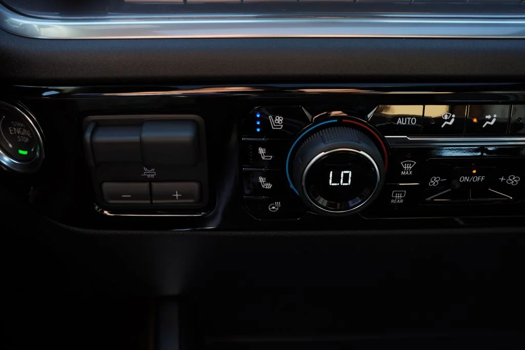 2026 Chevrolet Silverado 1500 High Country - Photo 18