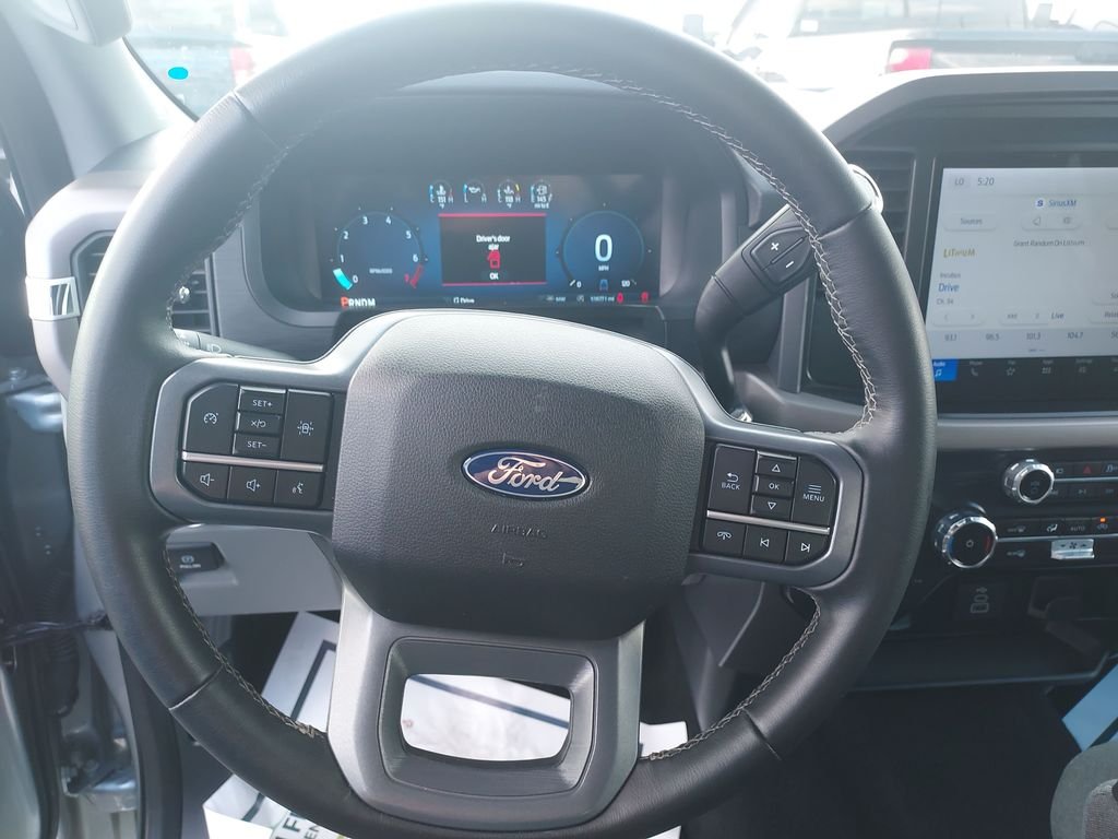 Used 2025 Silver Ford XLT image 17