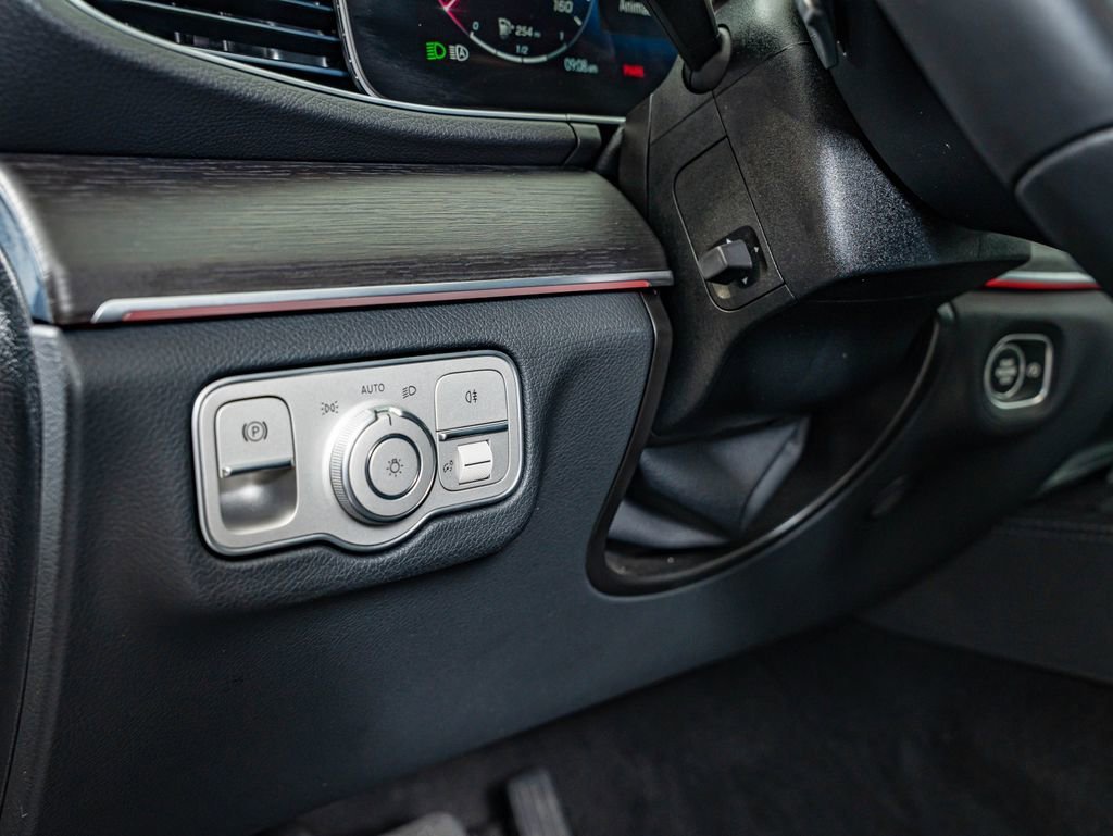 Used 2025 Obsidian Black Metallic Mercedes-Benz GLE 350 image 20