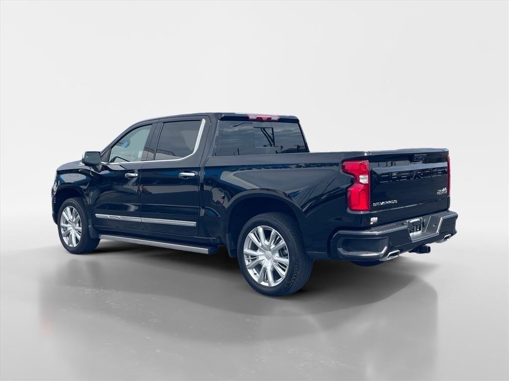 2025 Chevrolet Silverado 1500 High Country - Photo 5