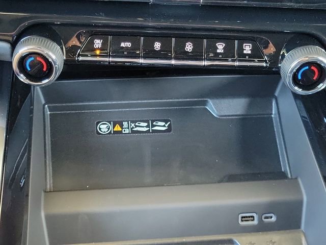 2026 Chevrolet Tahoe Premier - Photo 15