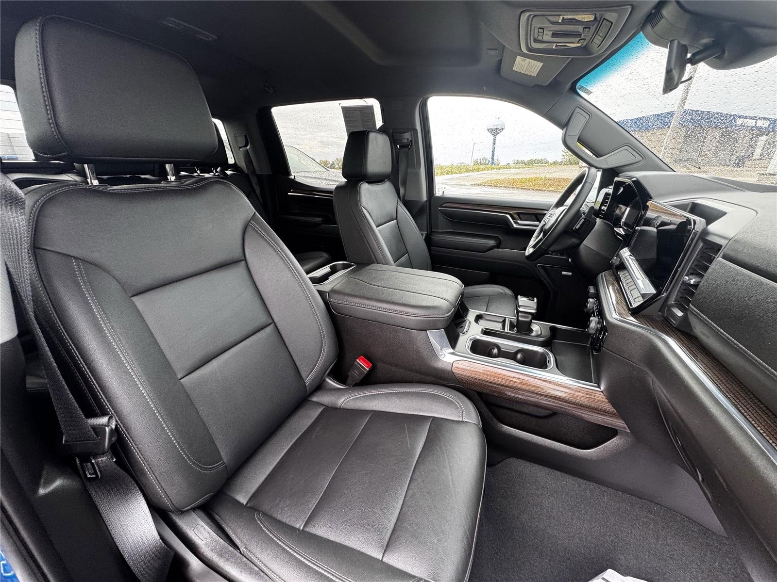 2023 Chevrolet Silverado 1500 RST - Photo 11