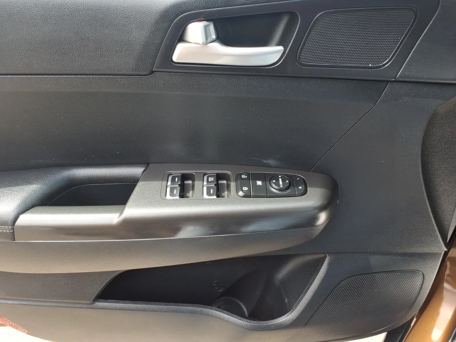 Used 2019 Copper Kia LX image 26