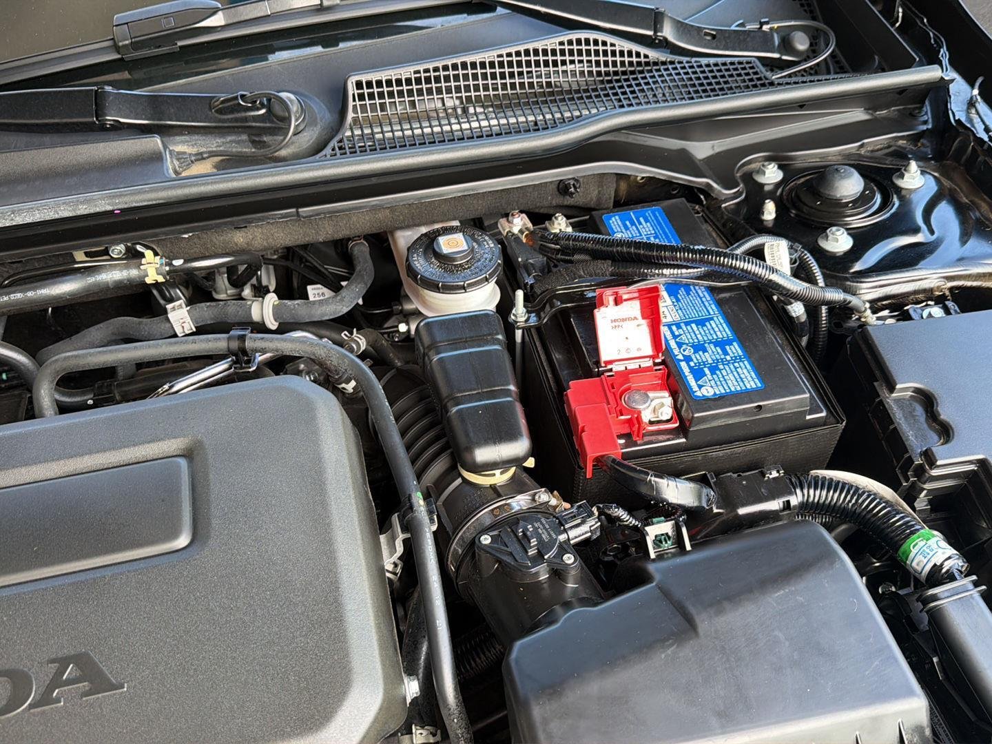 Used 2025  Honda Sport image 32
