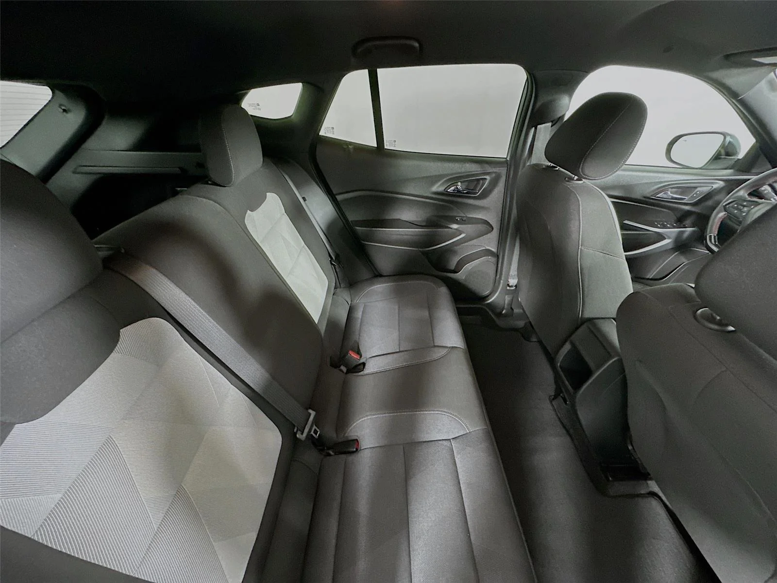 Used 2024 Sterling Gray Metallic Chevrolet 1RS image 26