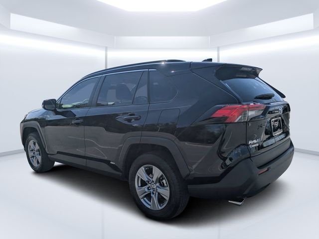 Used 2025 Black Toyota XLE image 5