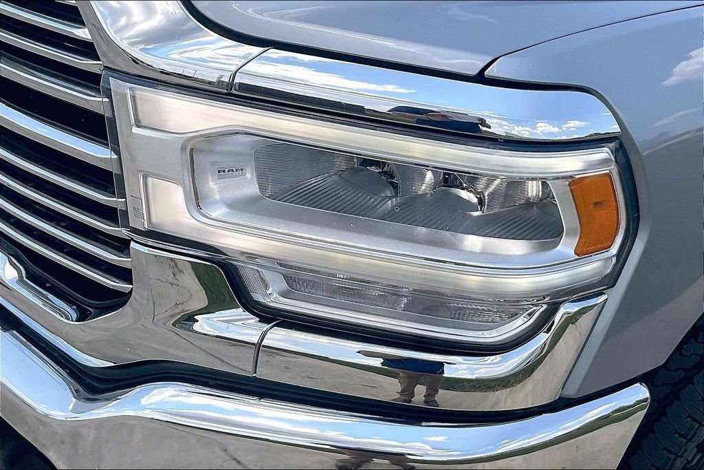 Used 2024 Silver Ram Laramie image 26
