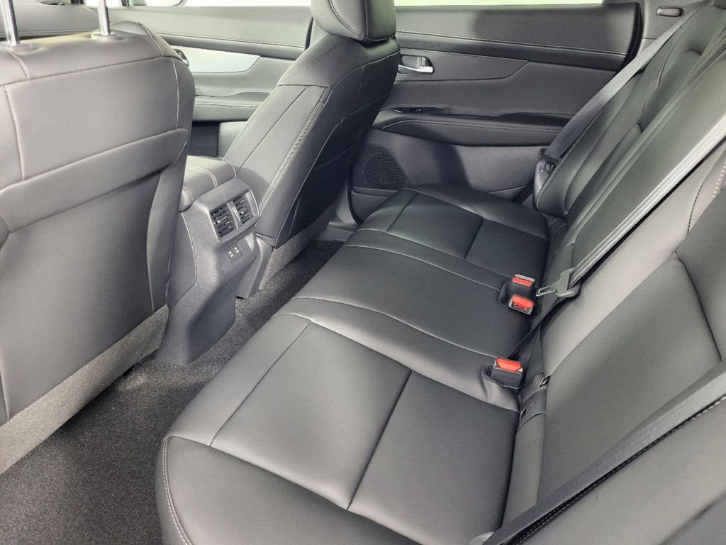 2025 Nissan Murano SL - Photo 13