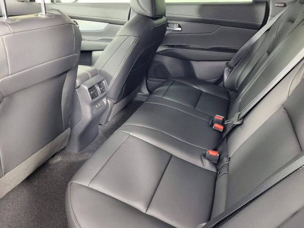 2025 Nissan Murano SL - Photo 13