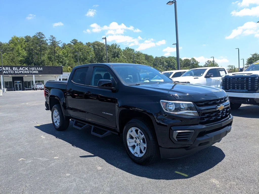 Used 2021 Black Chevrolet 2WD LT image 3