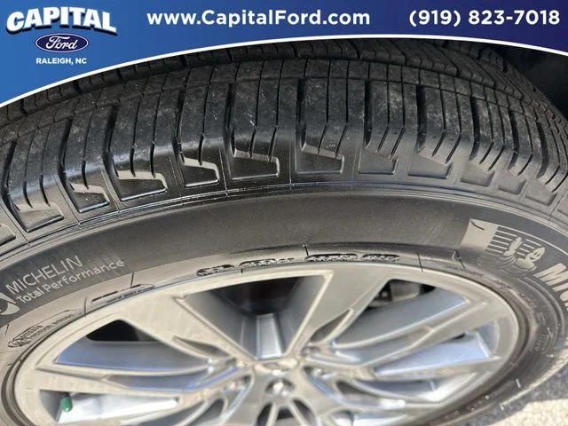 Used 2025 Gray Ford Platinum image 14