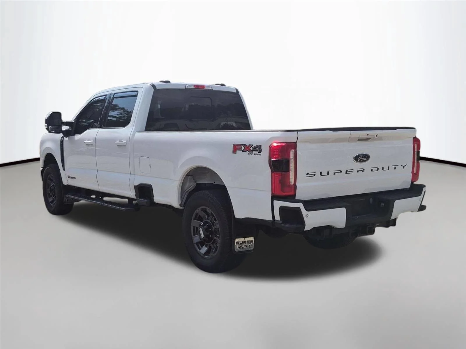 Used 2023 Oxford White Ford LARIAT image 3
