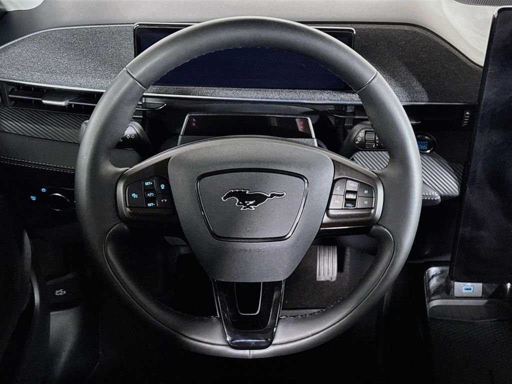 Used 2023 Vapor Blue Ford Premium image 13