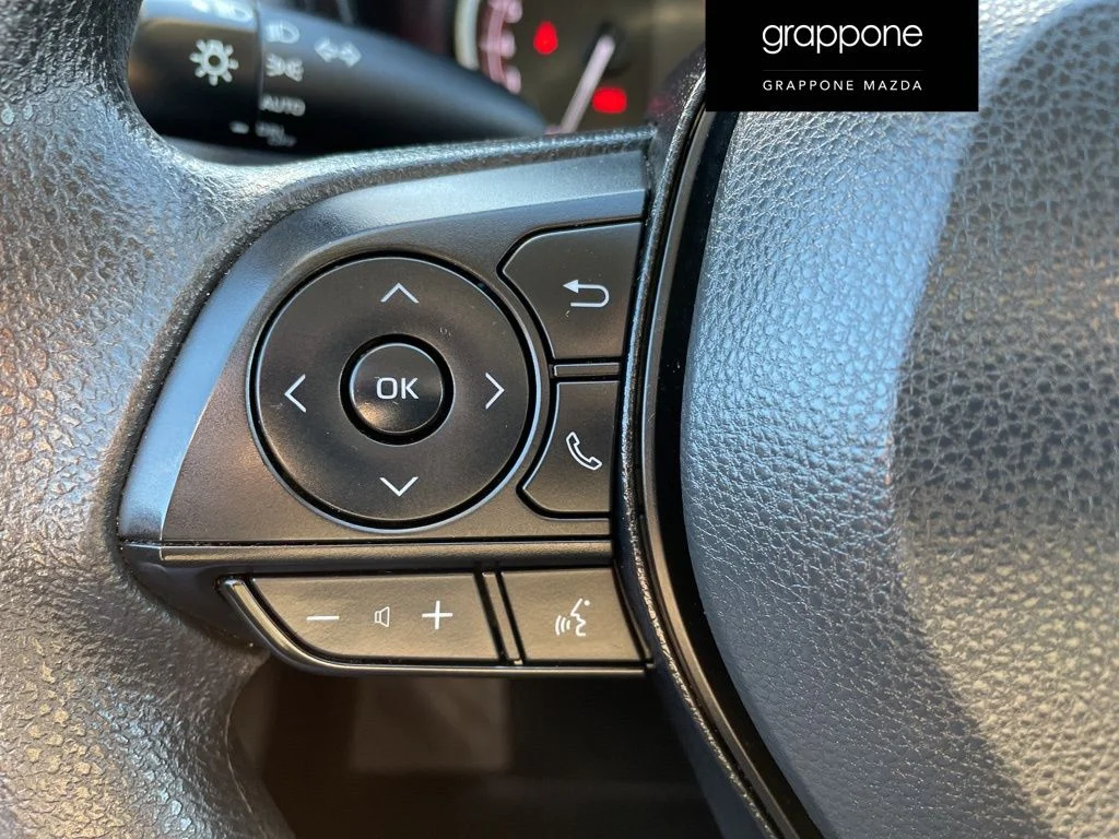 2023 Toyota RAV4 XLE - Photo 16