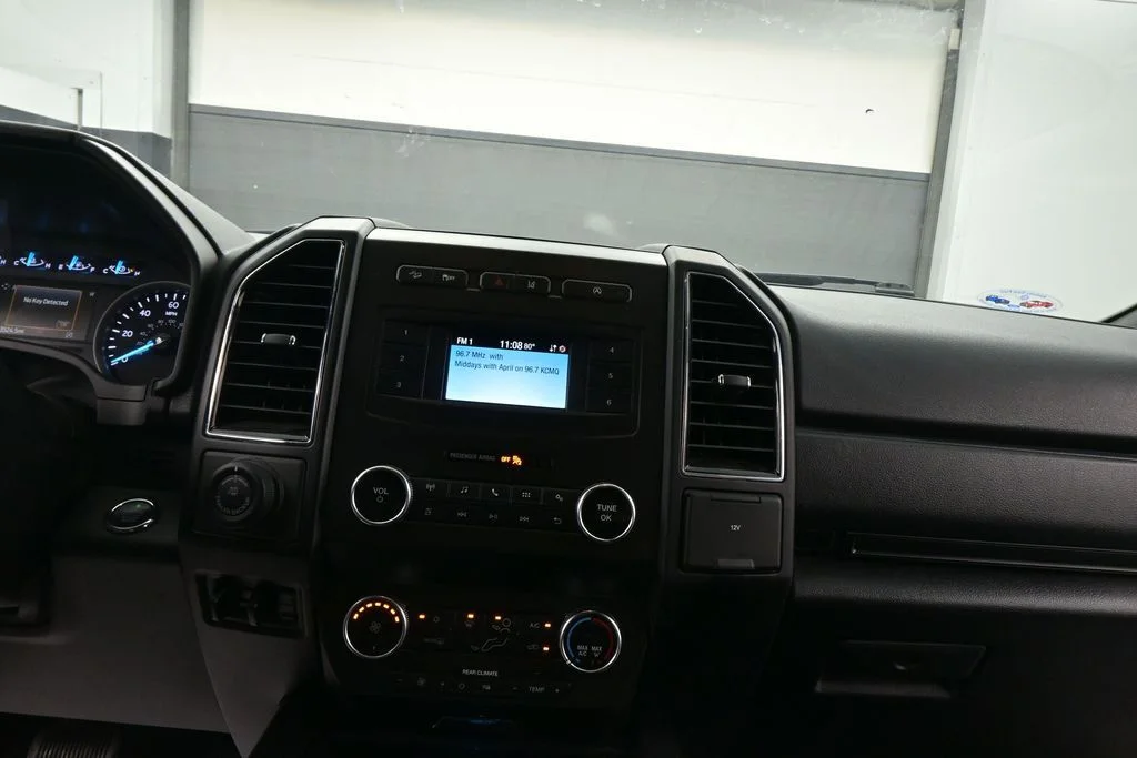 Used 2020 White Ford XL image 49