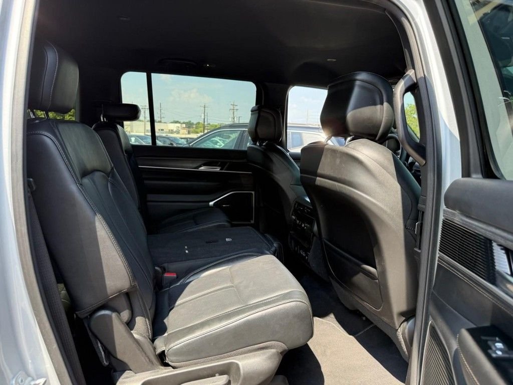 Used 2023 Silver Jeep Series II image 11