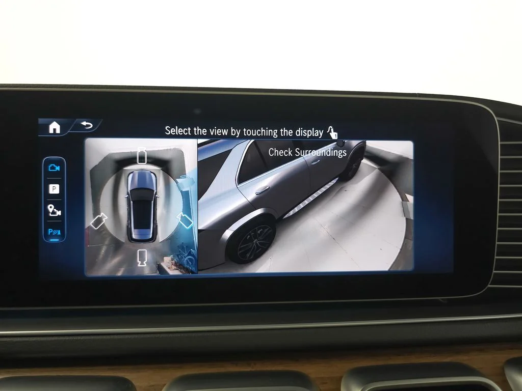 Used 2025 Twilight Blue Metallic Mercedes-Benz GLE 450e image 21
