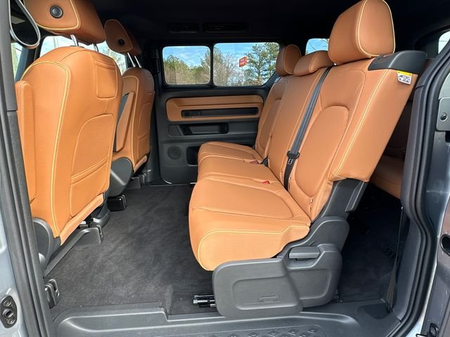 2025 Volkswagen ID. Buzz PRO S - Photo 21