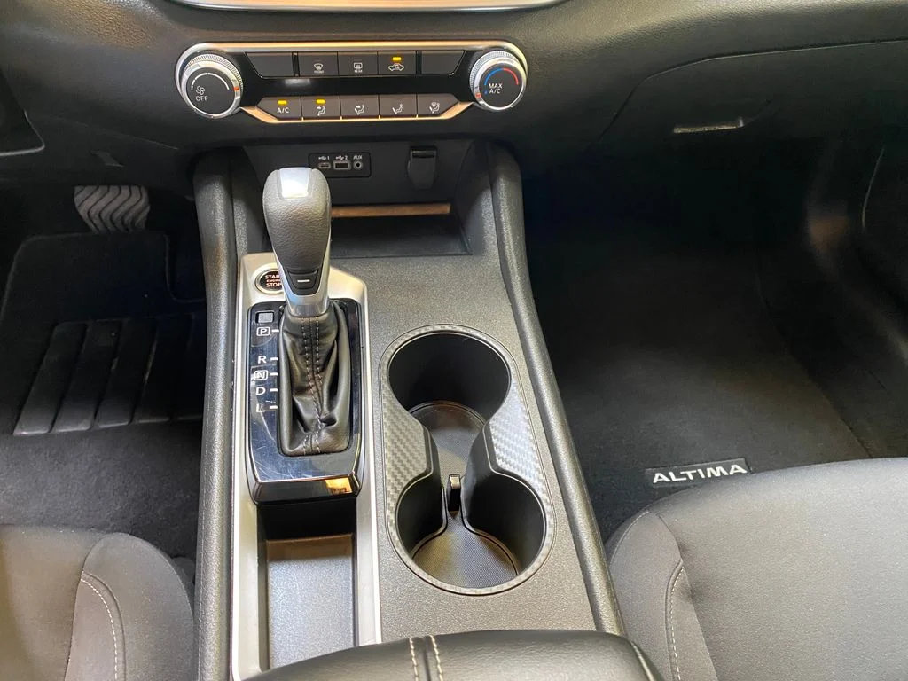 Used 2025 Black Nissan 2.5 SV image 40