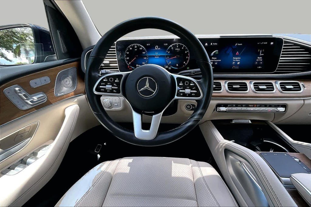 Used 2021  Mercedes-Benz GLE 350 image 6