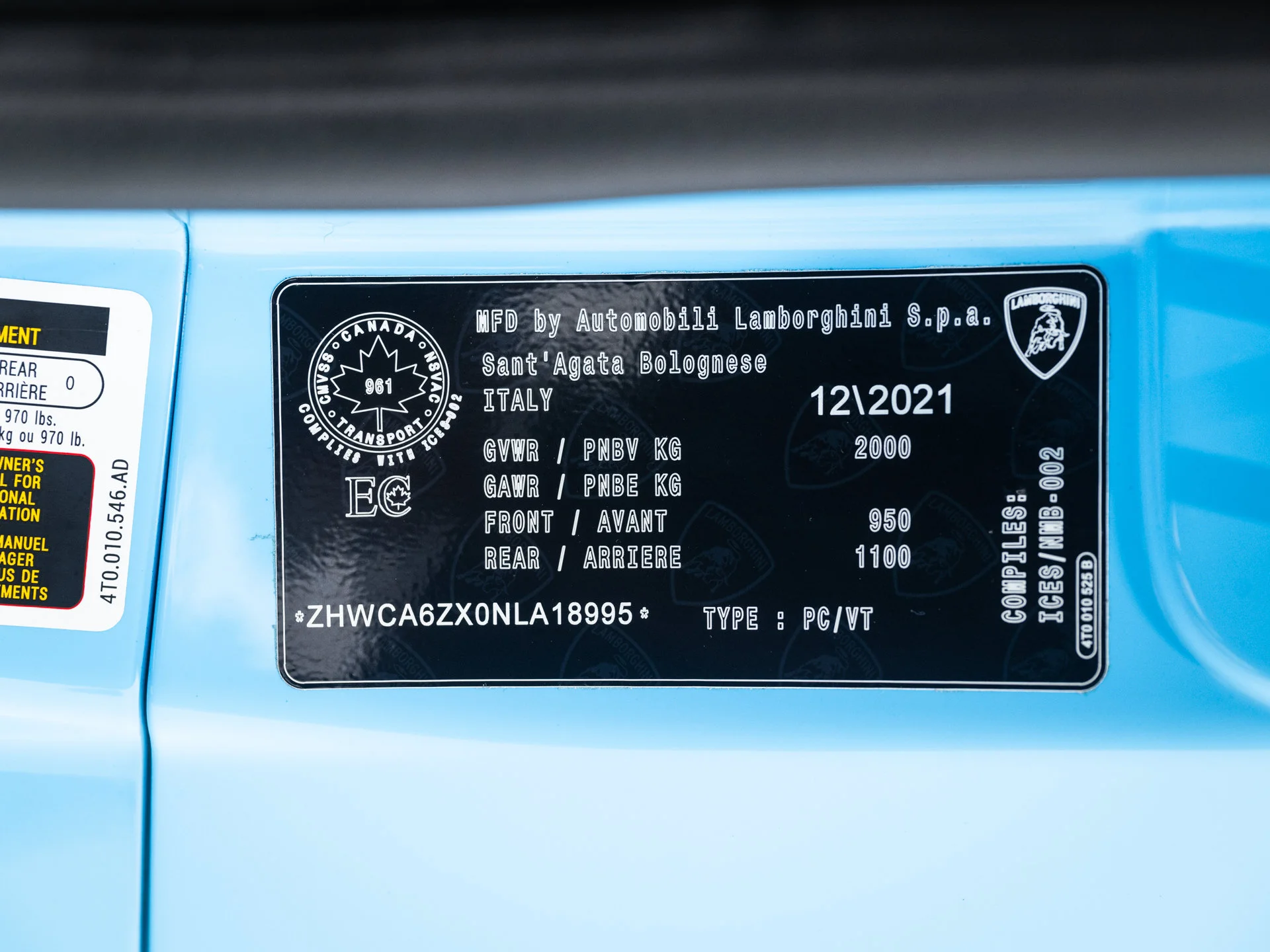 Used 2022 Blu Laufey Metallic Lamborghini Base image 39