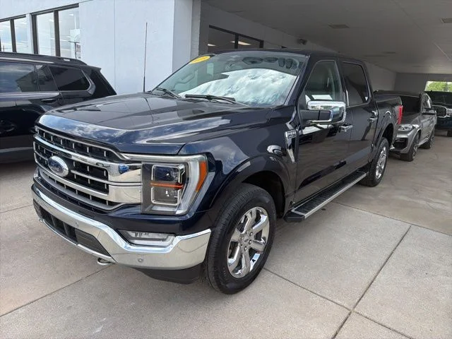 Used 2023 Blue Ford Lariat image 2