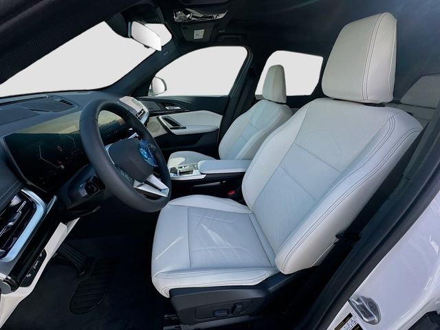 New 2026 White BMW xDrive28i image 16