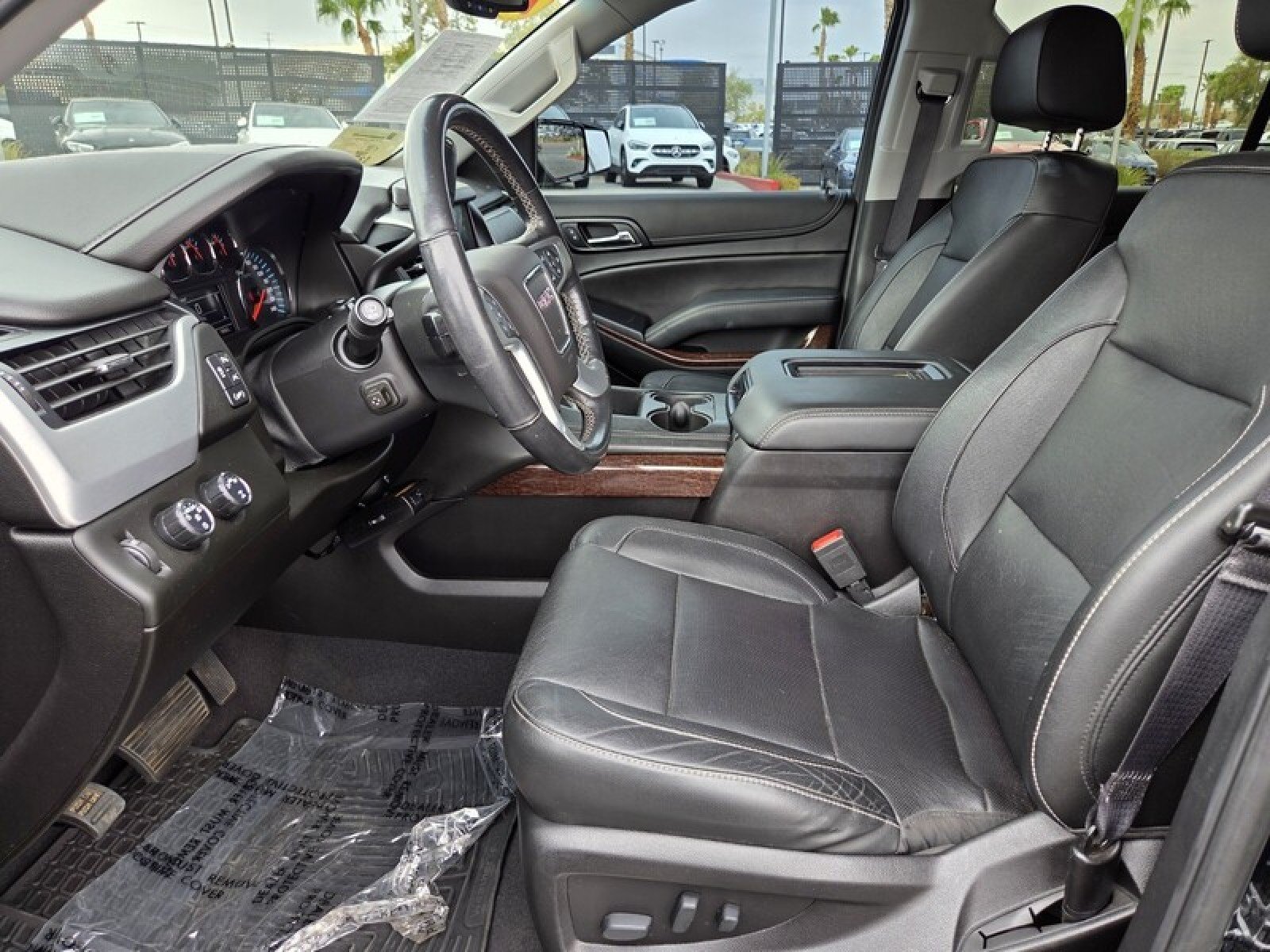 Used 2019 Onyx Black GMC SLT image 13