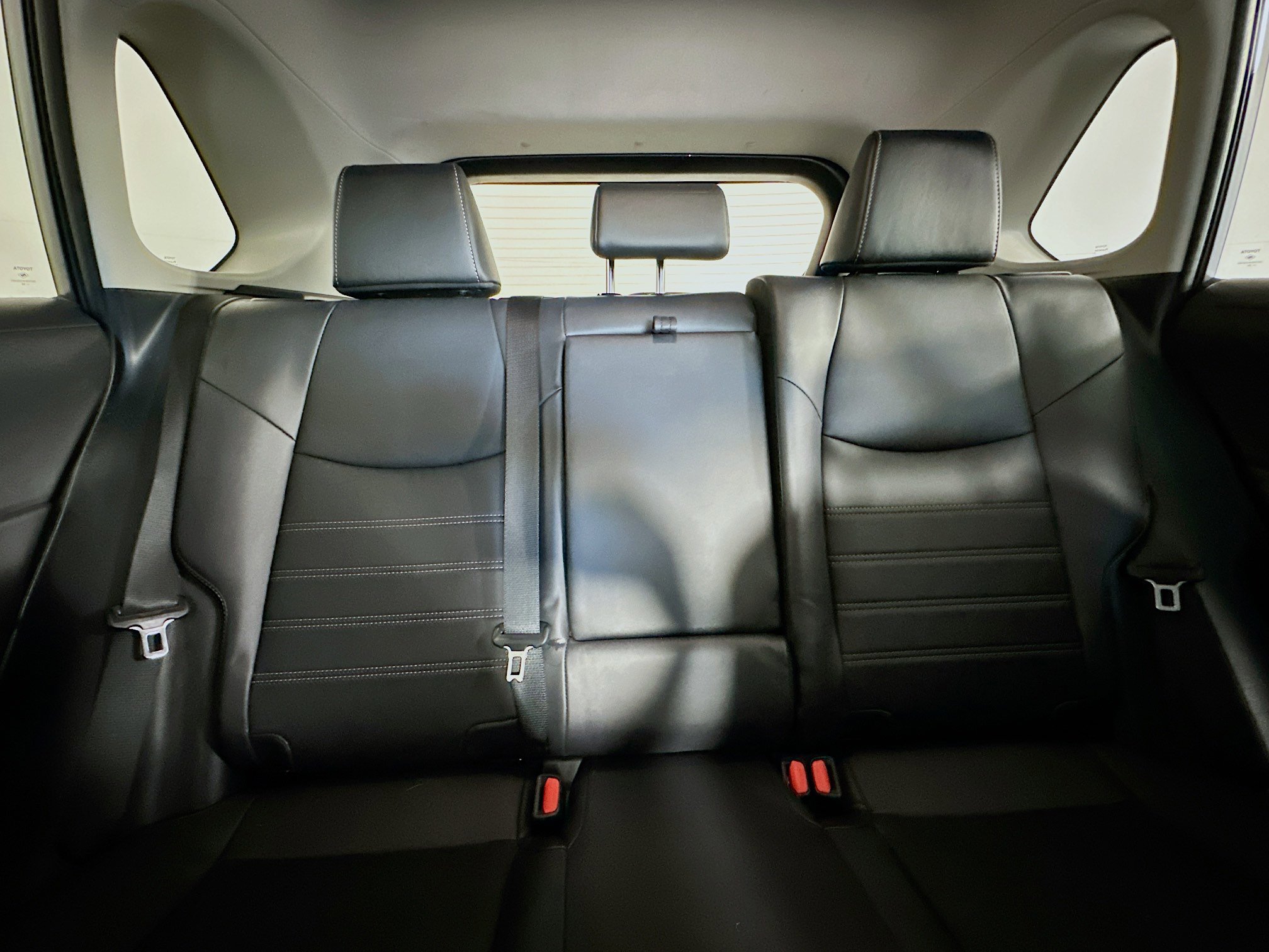 Used 2024 Magnetic Gray Metallic Toyota XLE Premium image 30