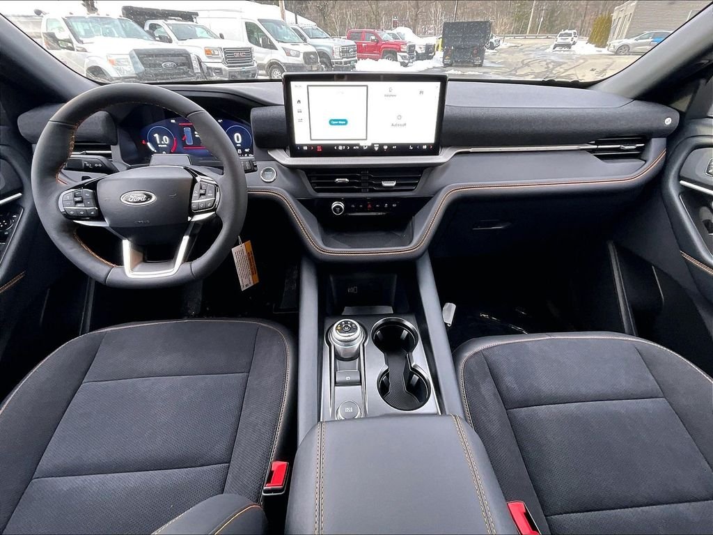 New 2026 Star White Metallic Tri-Coat Ford Tremor image 6