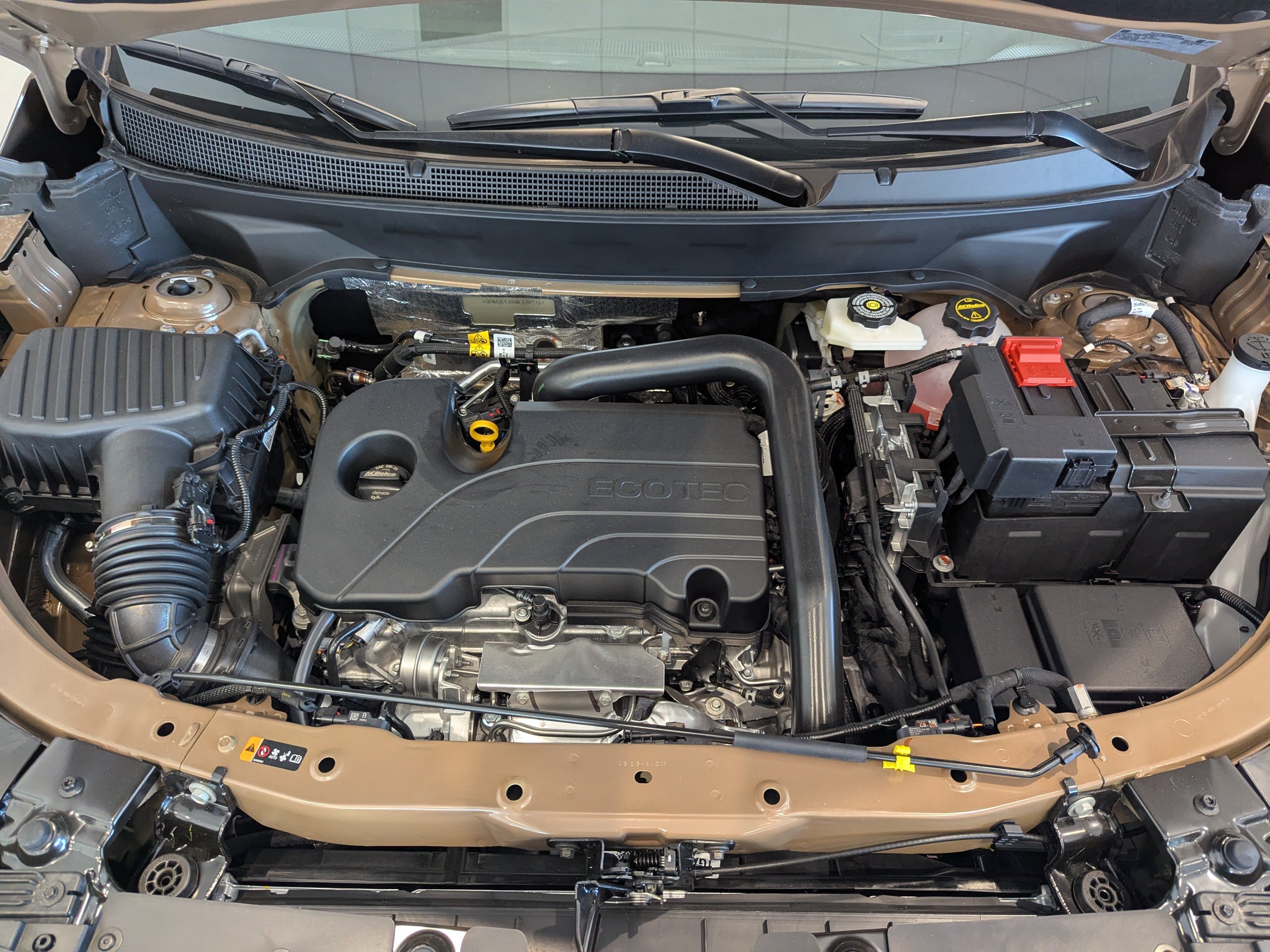 2027 Chevrolet Equinox LT - Photo 28