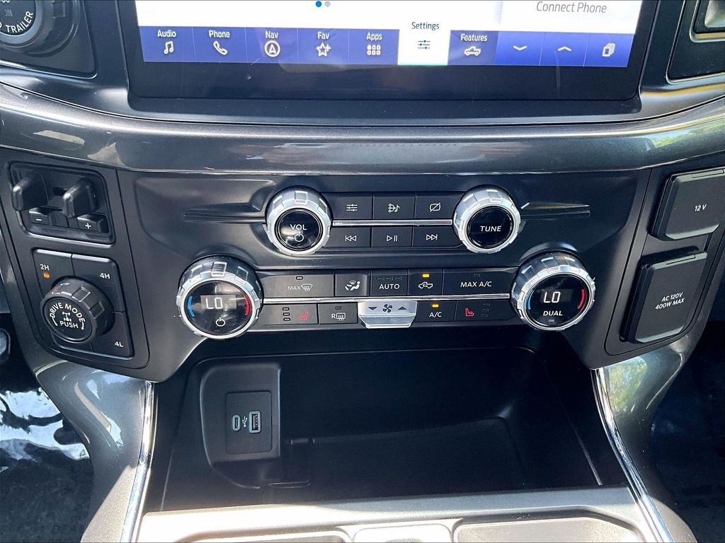 Used 2021 White Ford XLT image 26