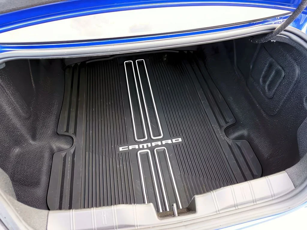 2022 Chevrolet Camaro 1SS - Photo 17