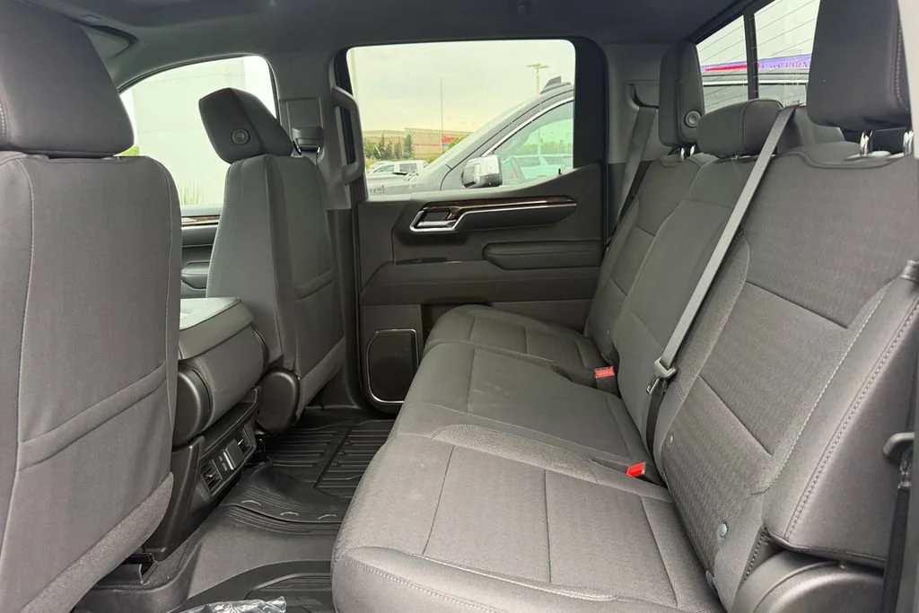 New 2026 Sterling Metallic GMC SLE image 24