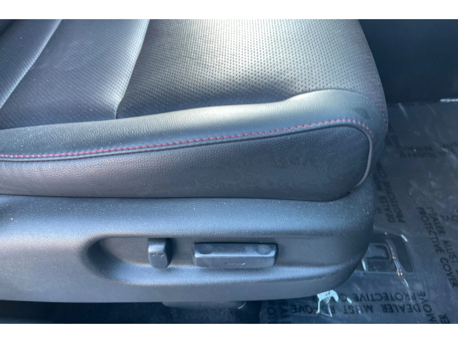 Used 2020 Crystal Black Pearl Honda Black Edition image 22