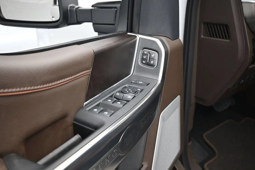 New 2027 Oxford White Ford King Ranch image 10