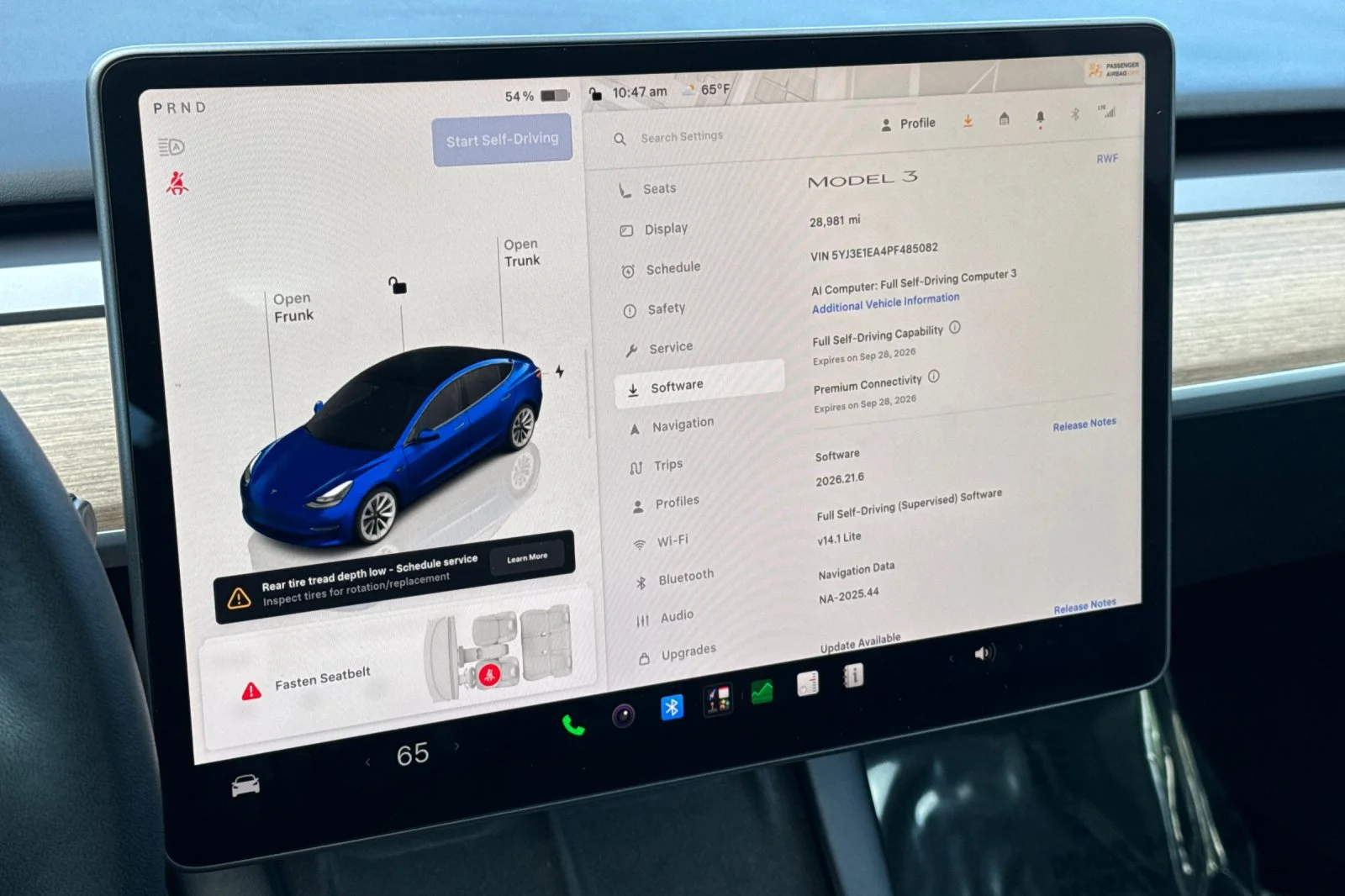 Used 2023 Deep Blue Metallic Tesla Base image 31