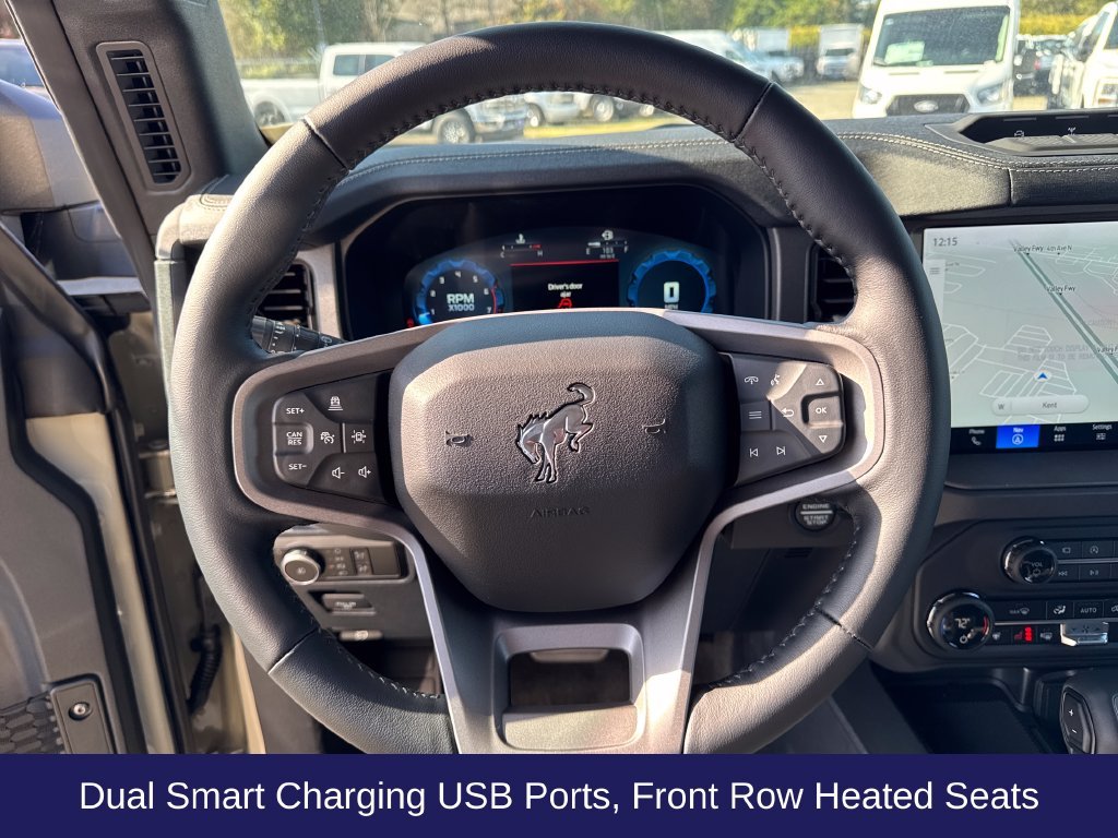 Used 2025 Desert Sand Ford Badlands image 18