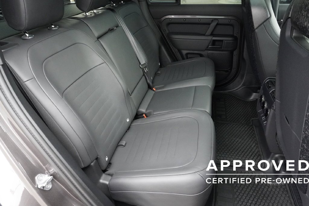Certified Used 2026 Charente Grey Premium Metallic Land Rover OCTA image 27