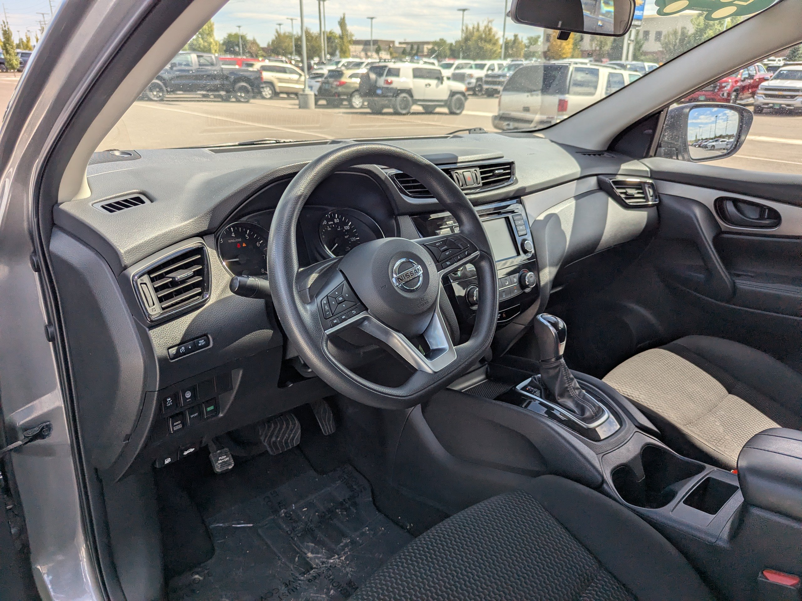 2020 Nissan Rogue Sport S - Photo 13