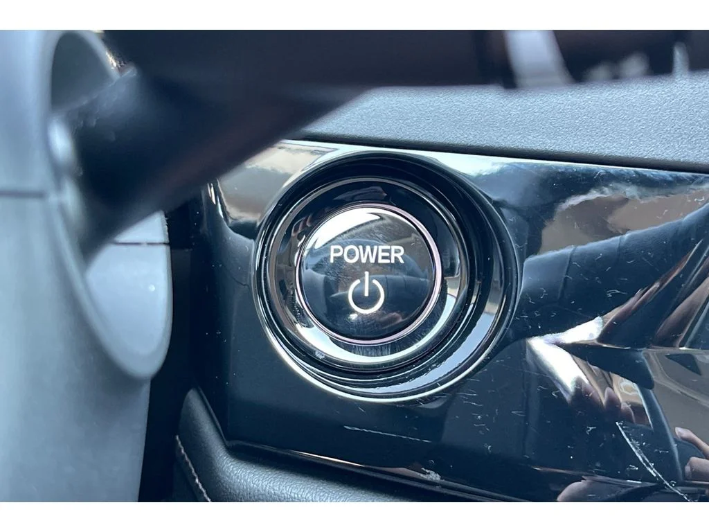 Used 2025 Canyon River Blue Metallic Honda EX-L image 32