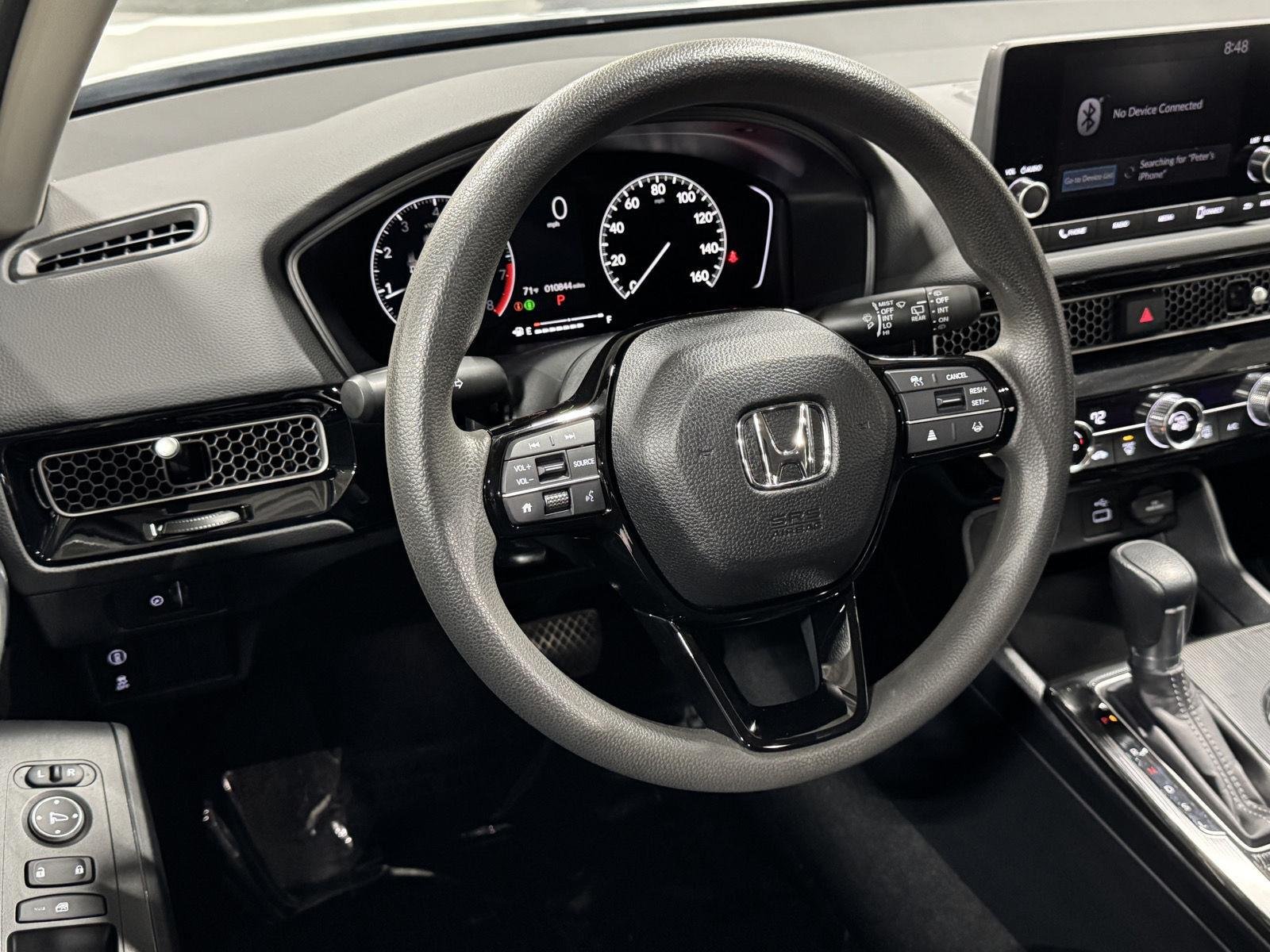 Used 2024 Lunar Silver Metallic honda LX image 19
