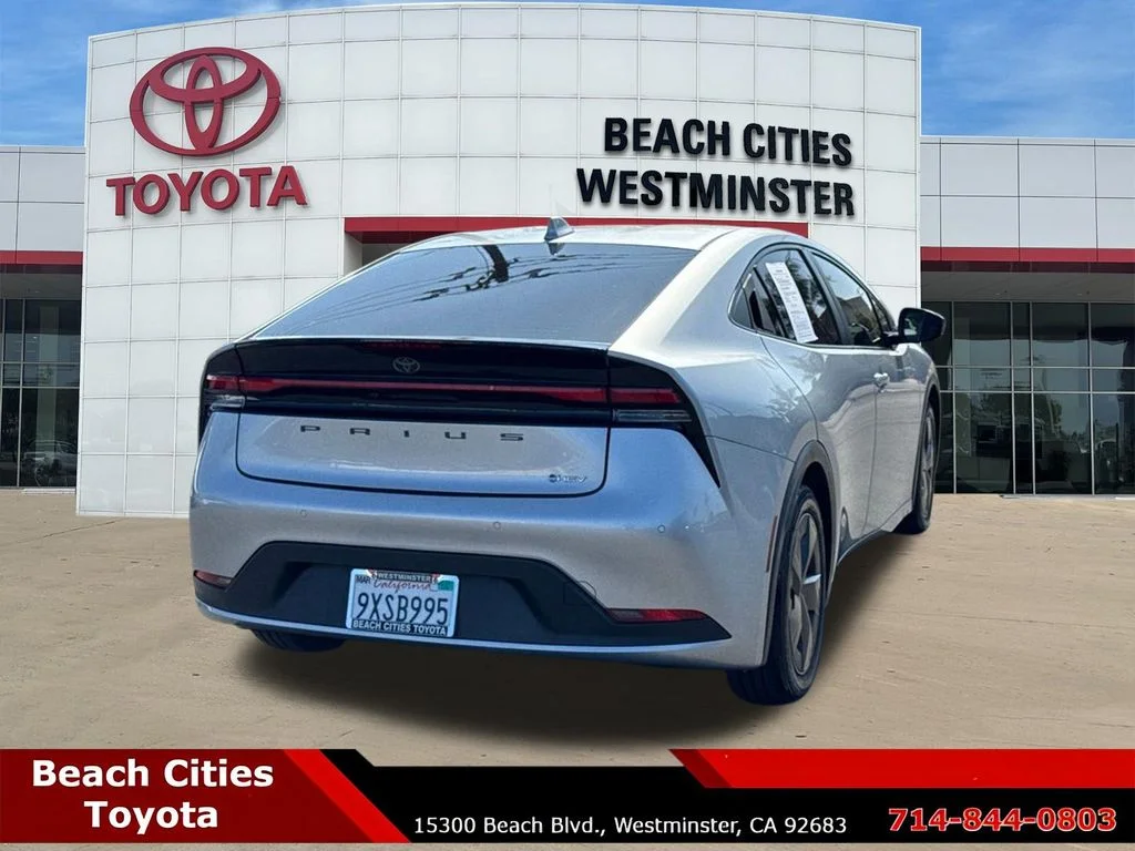 Certified Used 2024  Toyota LE image 11