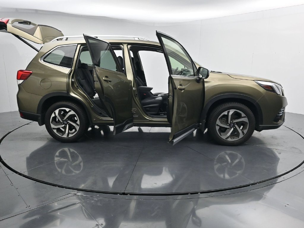 Used 2022 Brown Subaru Touring image 27