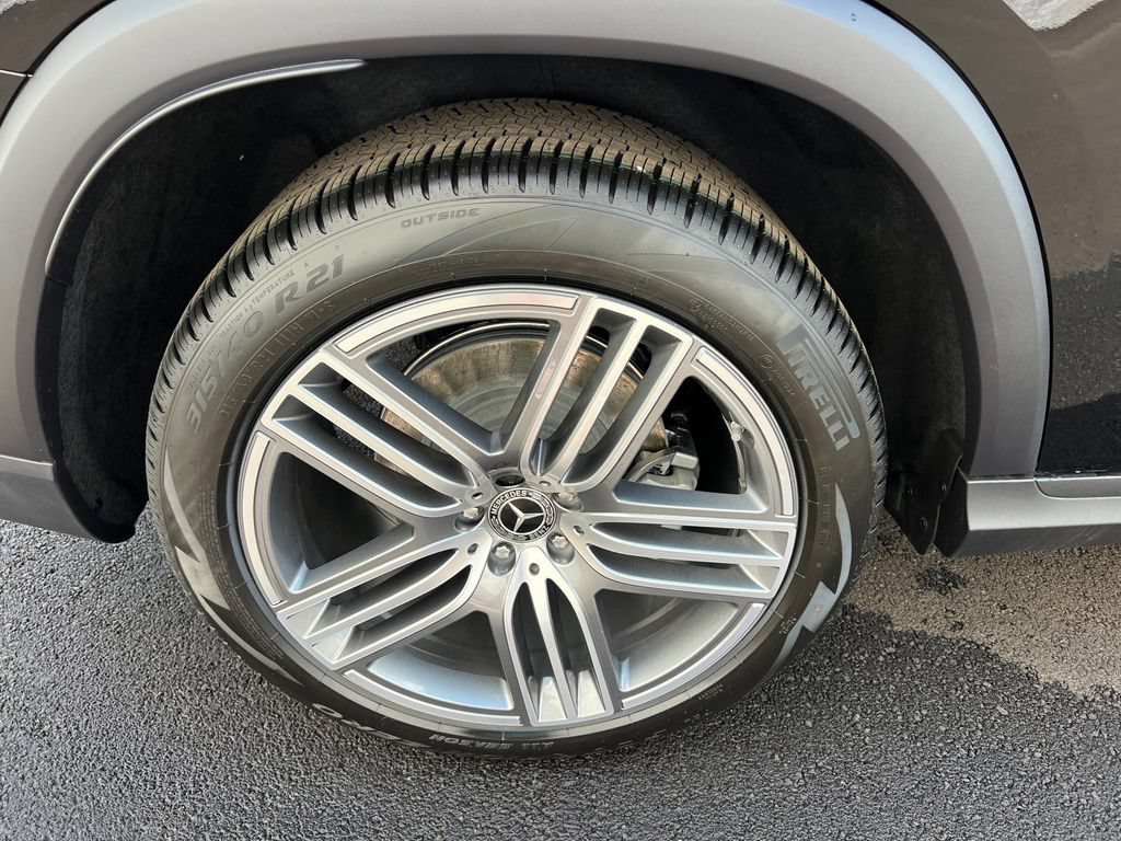 New 2026 Black Mercedes-Benz GLS 450 image 76