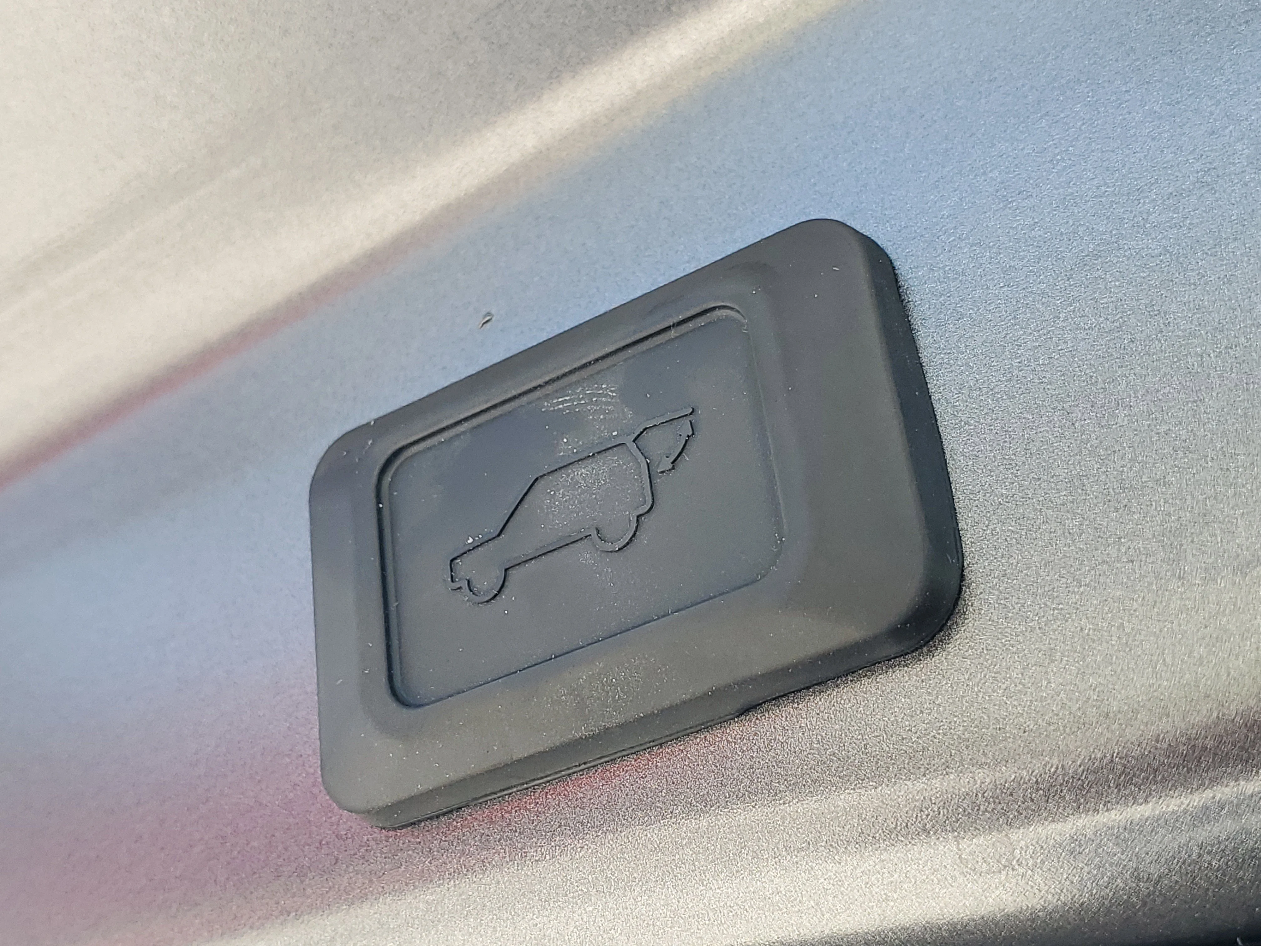Certified Used 2025 Magnetic Gray Metallic Toyota XLE image 10