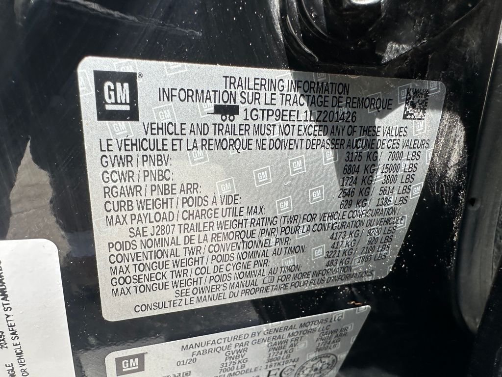 Used 2020 Black GMC AT4 image 16