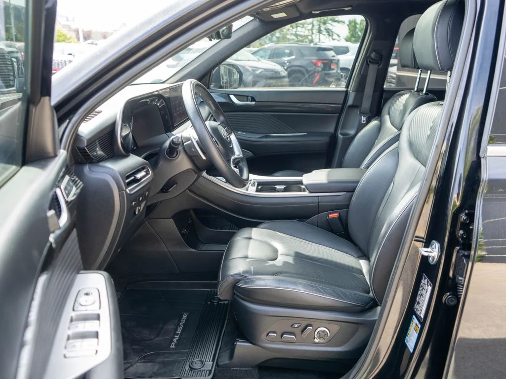 Used 2023 Black Hyundai Calligraphy image 11